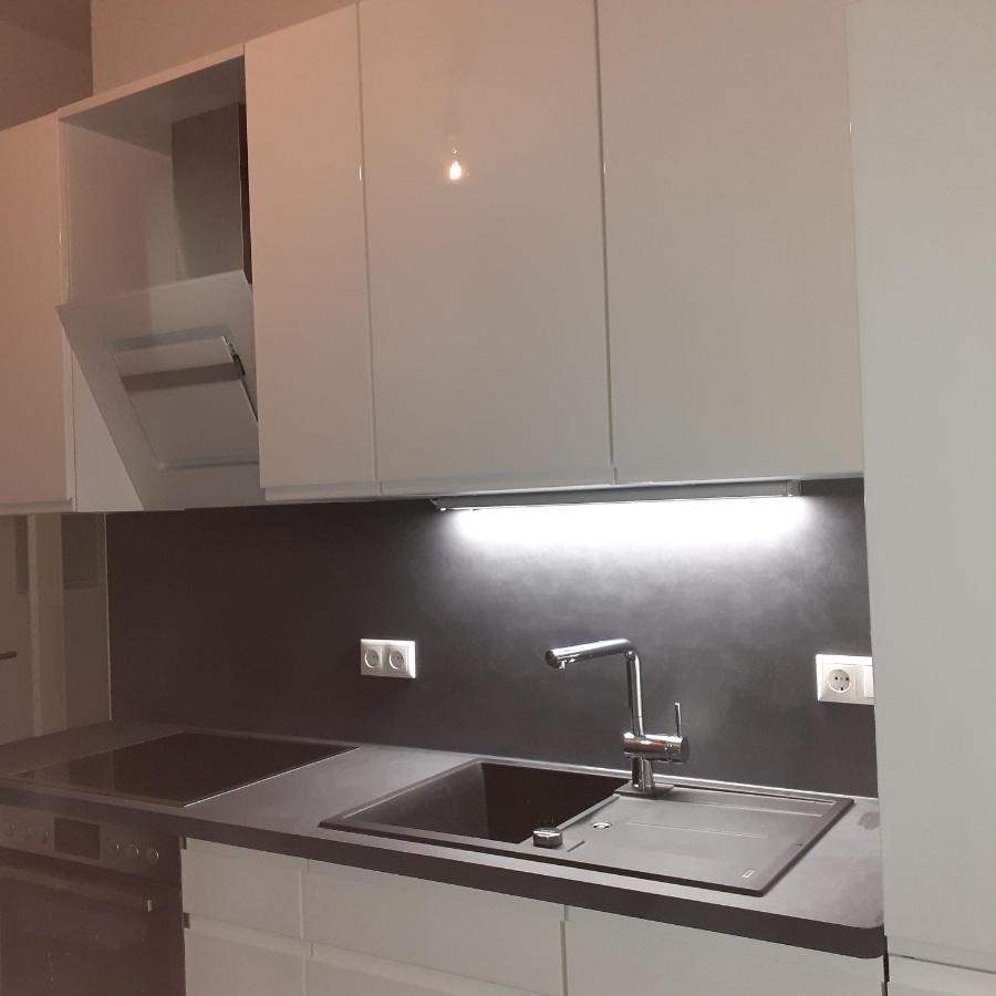 Grosszuegige,98M2 Grosse Wohnung In Stadtnaher Traumlage, Nur 200M Zum Stadtpark Oldenburg Kültér fotó